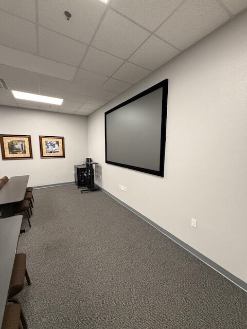 comparison of serviced office suites versus traditional lease setup